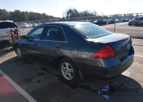 2007 Honda Accord 2.4 Se from USA, damaged, VIN 1HGCM56307A217201